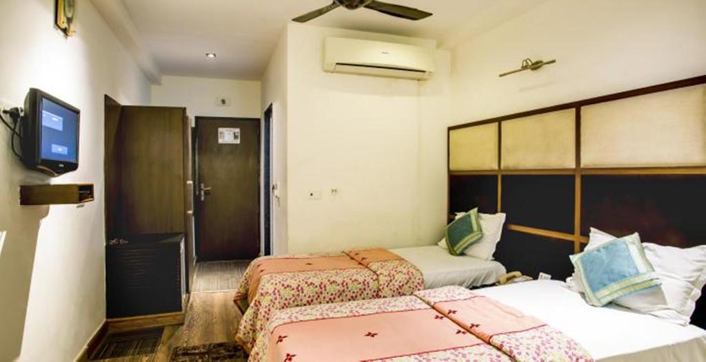 Hotel Arpit Palace Delhi  Exterior foto